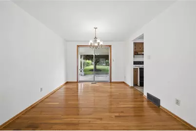 349 Crescent Gardens Drive, Pittsburgh, PA 15235 - Photo 6