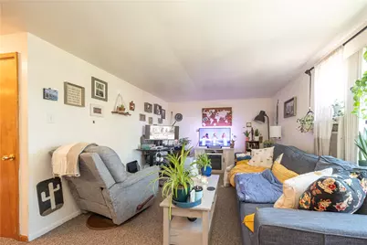 1229 Peermont, Pittsburgh, PA 15216 - Photo 6