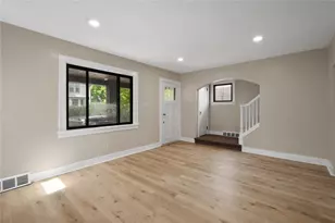 3400 Allendale St, Pittsburgh, PA 15204 - Photo 2