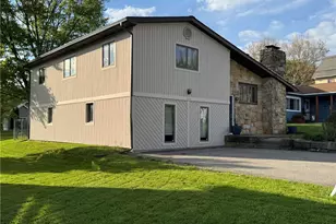 230 W Cooper St, Slippery Rock, PA 16057 - Photo 4