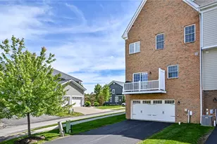 300 Osona Ln, Marshall, PA 16046 - Photo 6