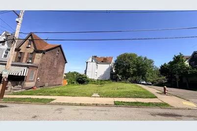 323 E Elizabeth St, Pittsburgh, PA 15207 - Photo 1