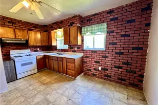 612 12th St, Pitcairn, PA 15140 - Photo 8