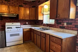 612 12th St, Pitcairn, PA 15140 - Photo 6