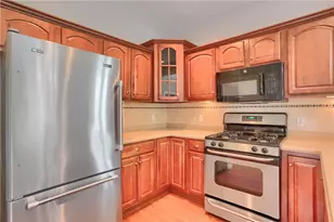 828 Village Dr, Pittsburgh, PA 15237 - Photo 22