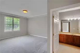 828 Village Dr, Pittsburgh, PA 15237 - Photo 30