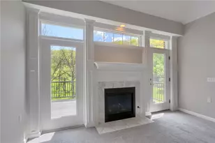 828 Village Dr, Pittsburgh, PA 15237 - Photo 18