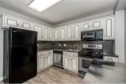 130 Woodridge Ct, White Township, PA 15701 - Photo 4