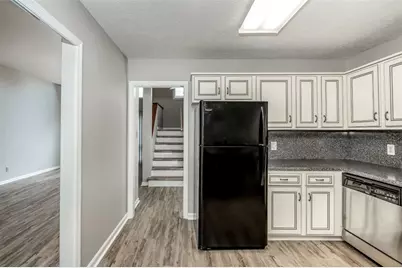 130 Woodridge Ct, White Township, PA 15701 - Photo 6