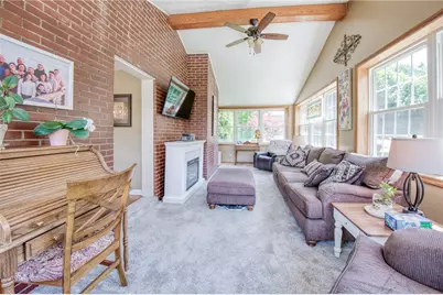 226 Coleen Dr, Pittsburgh, PA 15236 - Photo 24