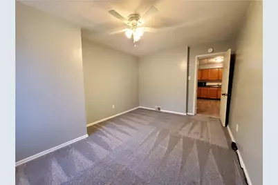 430 Grace St #2 Lower, Pittsburgh, PA 15211 - Photo 2