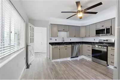 2422 Salisbury Street, Pittsburgh, PA 15210 - Photo 12