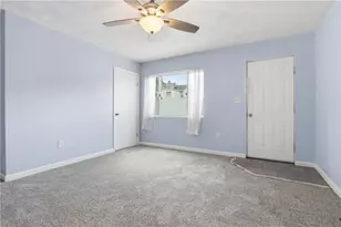 2422 Salisbury St, Pittsburgh, PA 15210 - Photo 6