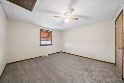 504 Fair Oaks St, McKees Rocks, PA 15136 - Photo 14