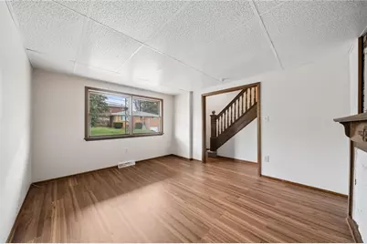 504 Fair Oaks St, McKees Rocks, PA 15136 - Photo 4