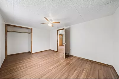 504 Fair Oaks St, McKees Rocks, PA 15136 - Photo 12