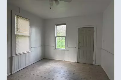 619 N Cedar St, New Castle, PA 16102 - Photo 6