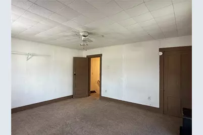 619 N Cedar St, New Castle, PA 16102 - Photo 12