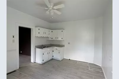 619 N Cedar St, New Castle, PA 16102 - Photo 8