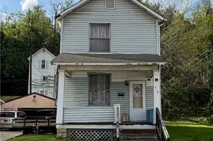 619 N Cedar St, New Castle, PA 16102 - Photo 1