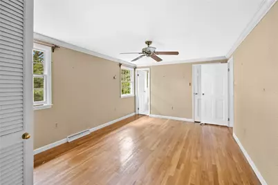 1942 Overland Ct, Pittsburgh, PA 15101 - Photo 6