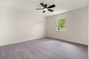 1045 Redoak Dr, Penn Twp, PA 15636 - Photo 26