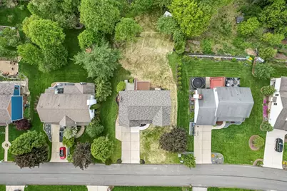 1045 Redoak Drive, Penn Twp, PA 15636 - Photo 28