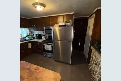 977 Sharon Rd, Beaver, PA 15009 - Photo 8