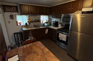 977 Sharon Rd, Beaver, PA 15009 - Photo 10