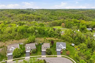 217 Arroyo Dr, Moon/Crescent Twp, PA 15108 - Photo 4