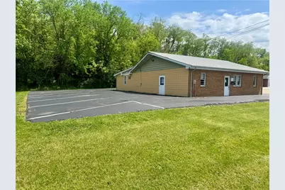 770 Locust Avenue, South Strabane, PA 15301 - Photo 8