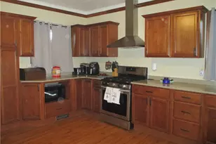 293 Hillcrest Dr, California, PA 15419 - Photo 10