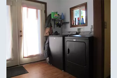293 Hillcrest Dr, California, PA 15419 - Photo 14