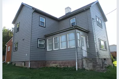 293 Hillcrest Dr, California, PA 15419 - Photo 2