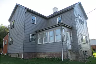 293 Hillcrest Dr, California, PA 15419 - Photo 2