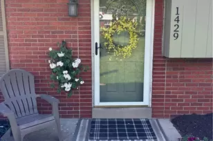 1429 Lattidome Dr, Pittsburgh, PA 15241 - Photo 2