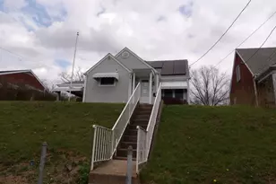 808 Grand Ave, Aliquippa, PA 15001 - Photo 1