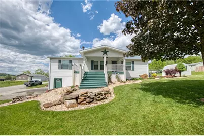 2135 1st St, Connellsville, PA 15425 - Photo 2