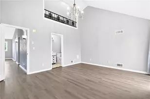 802 Casa Vita Dr, Hempfield Township, PA 15601 - Photo 18