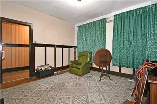 320 Jacksonia St, Pittsburgh, PA 15212 - Photo 4