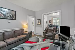 6723 Greenwood St, Pittsburgh, PA 15206 - Photo 14