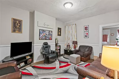 6723 Greenwood St, Pittsburgh, PA 15206 - Photo 16