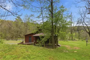 1072 Clapboard Run Rd, Conemaugh Township, PA 15904 - Photo 6