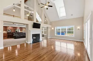 1 Suburban Ave, Collier Township, PA 15106 - Photo 14