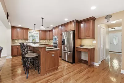1 Suburban Ave., Collier Township, PA 15106 - Photo 6