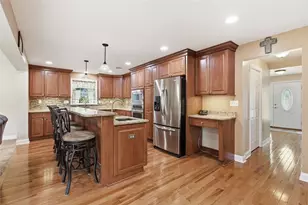 1 Suburban Ave, Collier Township, PA 15106 - Photo 6