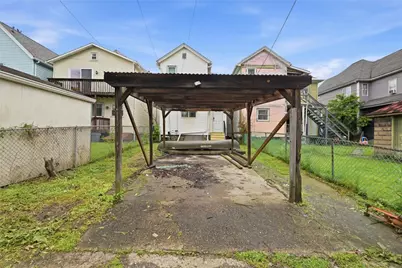 180 Franklin Ave, Vandergrift, PA 15690 - Photo 4