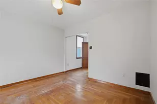 180 Franklin Ave, Vandergrift, PA 15690 - Photo 10