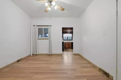 180 Franklin Ave, Vandergrift, PA 15690 - Photo 18