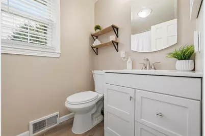 129 Meadowbrook Rd, Penn Township, PA 16053 - Photo 18